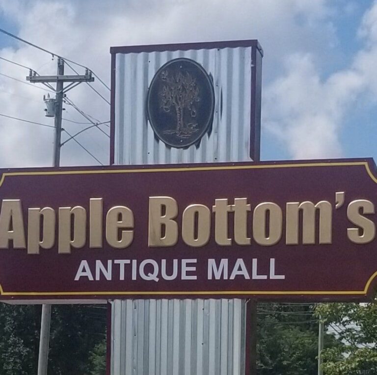 Apple Bottoms